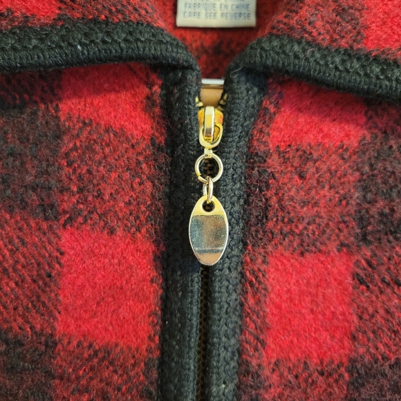 Timberlea 100% Wool Buffalo Plaid Vest, Medium - Picture 4 of 13